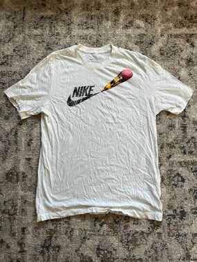 Nike Pencil Logo T-Shirt Youth Large